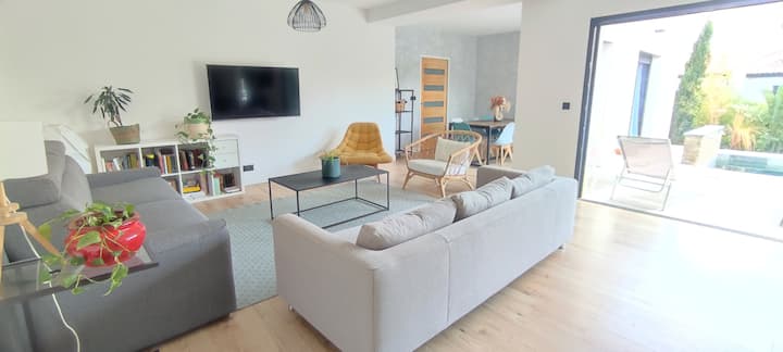 Piscine Chauffée, Villa Plain-pied 3 Chambres - Perpignan