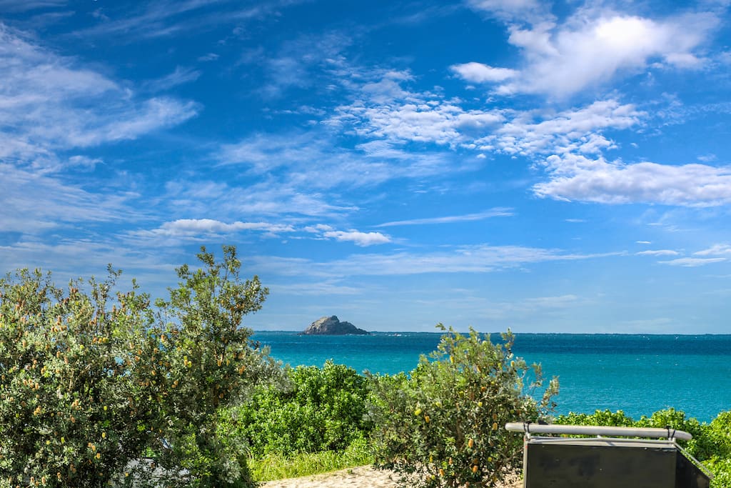 Bluewater House - Ocean Views