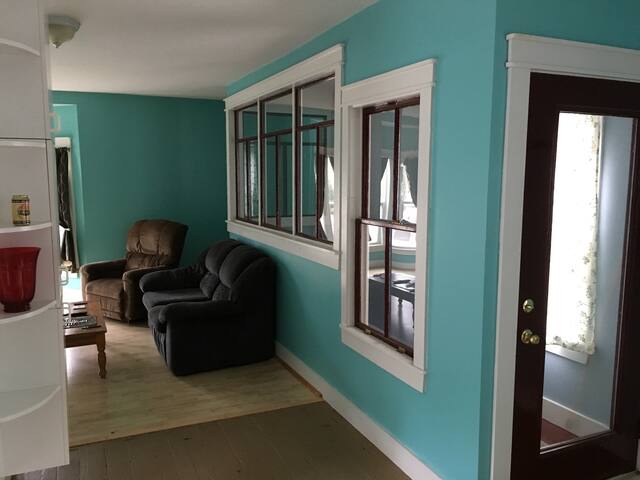 Apt above Ambition Brewing in Downtown Wilton