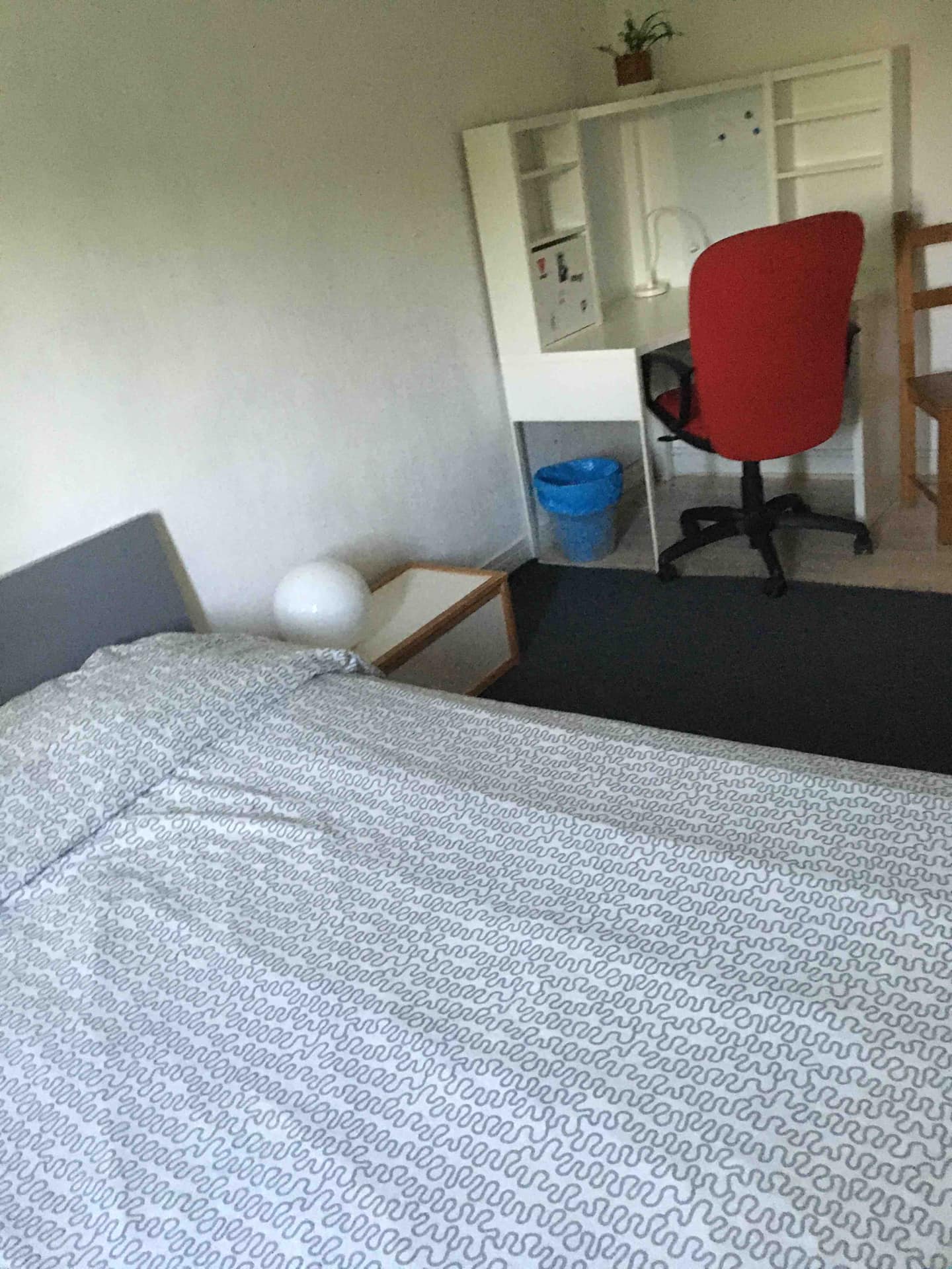 chambre calme et claire — Image du logement 2