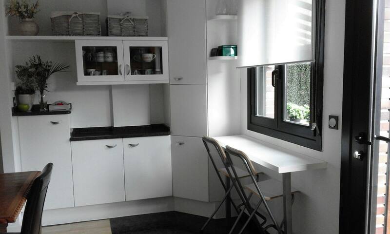 Aldakoenea Terrace. gallery image 2