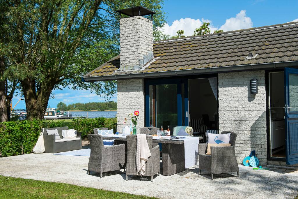 Amsterdam ::Loosdrecht Bungalow 6p - Bungalows for Rent in Loosdrecht