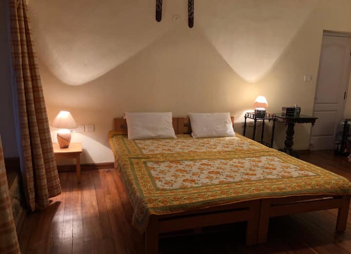 ห้องนอนใหญ่