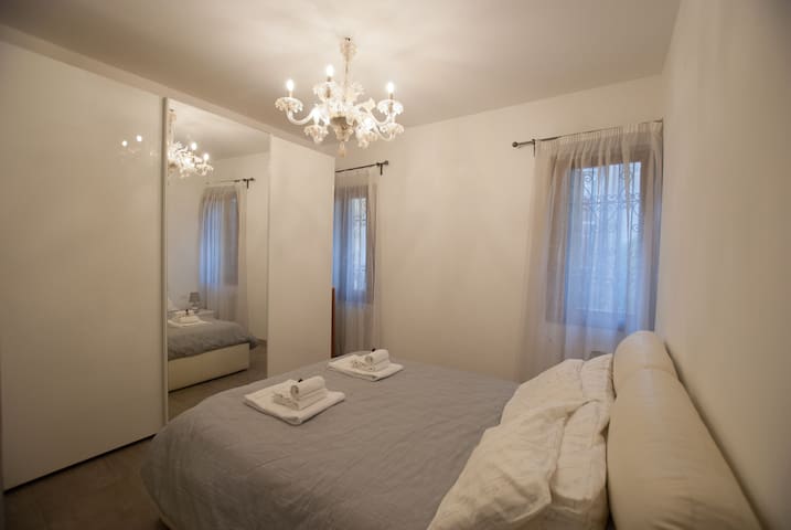 Ca’ Dolce: Modern apartment near Accademia