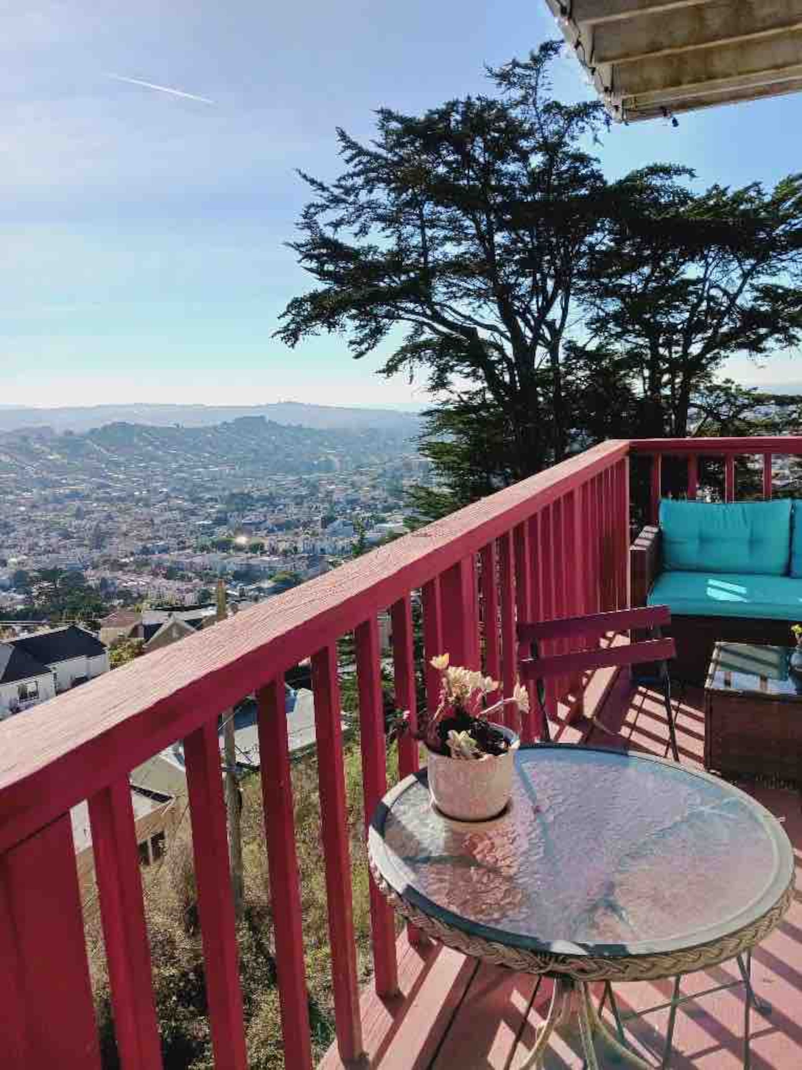 Amazing Balcony views, Self check in, Easy parking - Image 1