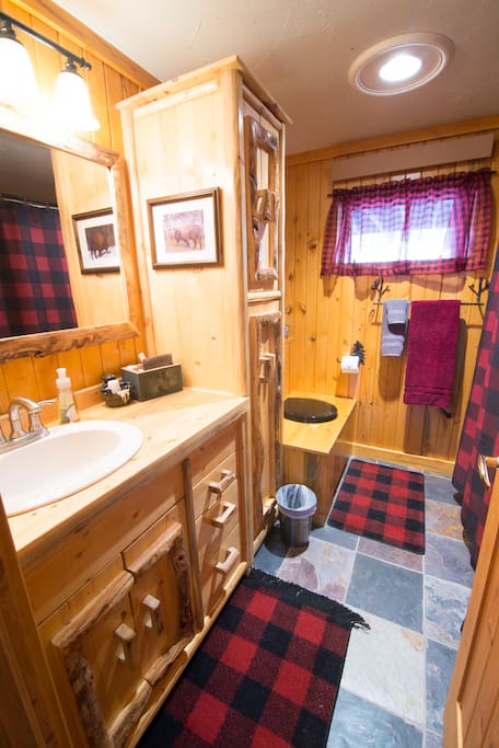 Black Hills private guest bath
