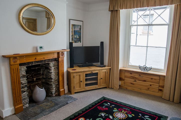 Caffa Mill Cottage Cornish Cottage With Views Cottages For