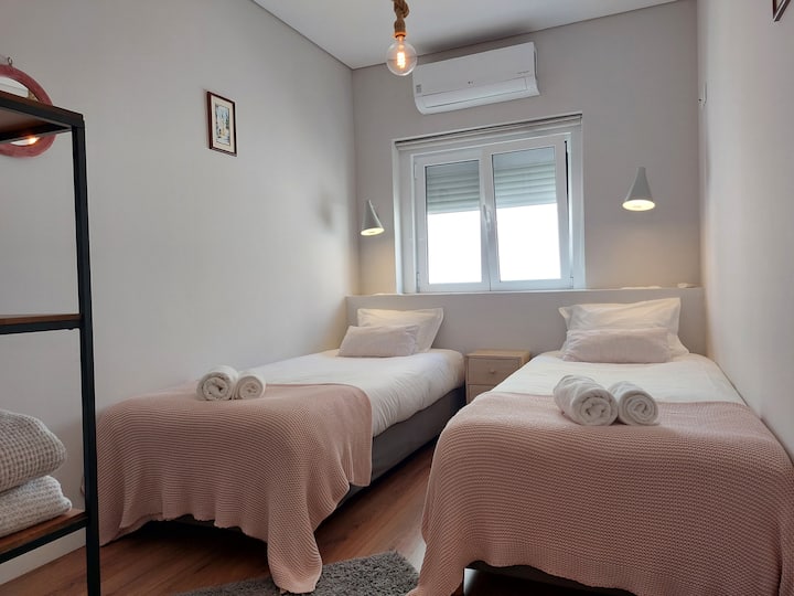 Schlafzimmer 2
