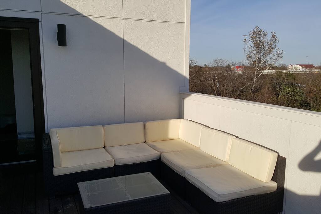 Plenty of sitting room for enjoying the view