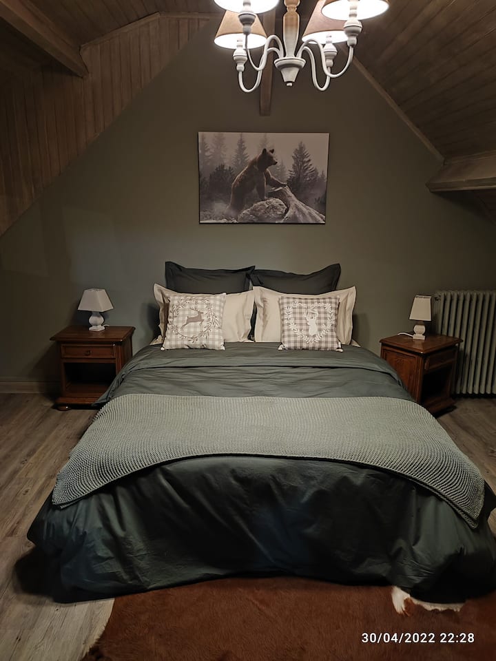 Gite "le chalet" غرفة النوم 1