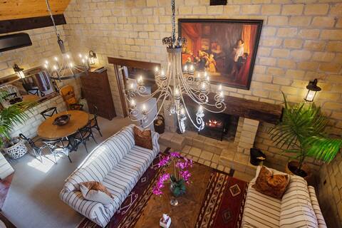 -'Villa Casa Maria' Luxury Tuscan Farmhouse