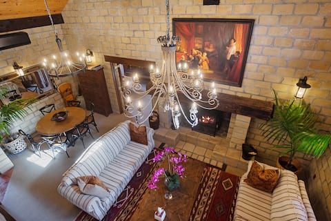 -'Villa Casa Maria' Luxury Tuscan Farmhouse