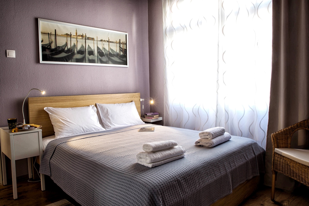 Dormitorio 2 (cama doble grande)