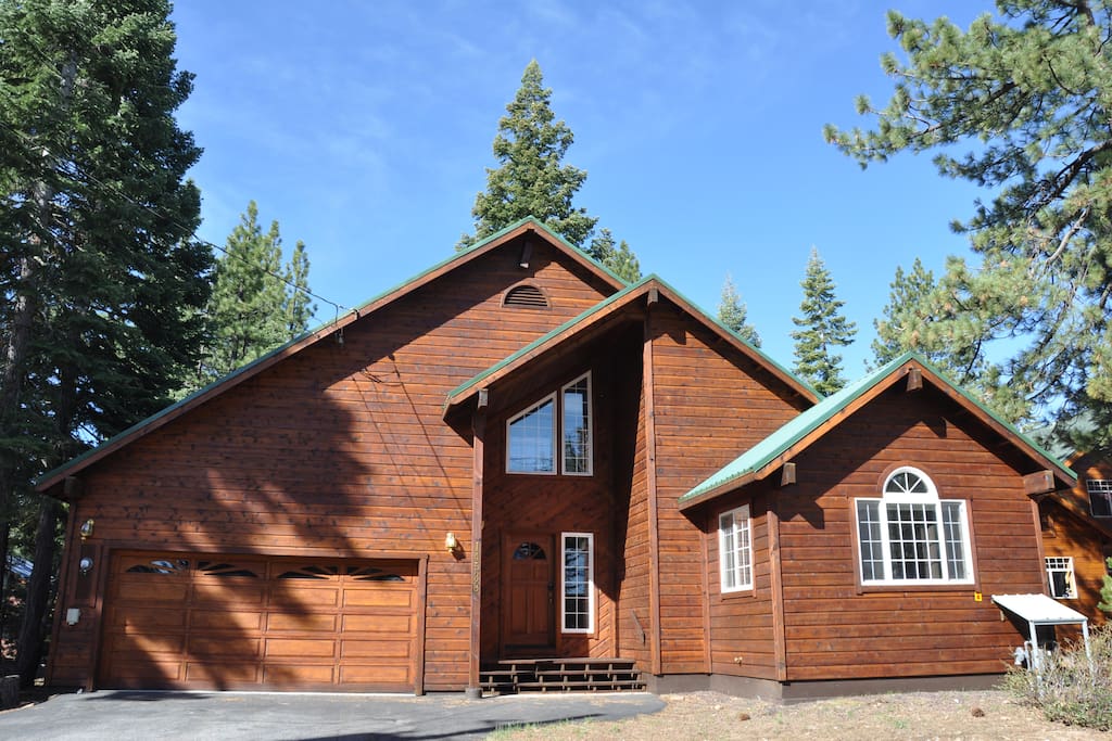 Three bedroom cabin nestled in the pines.