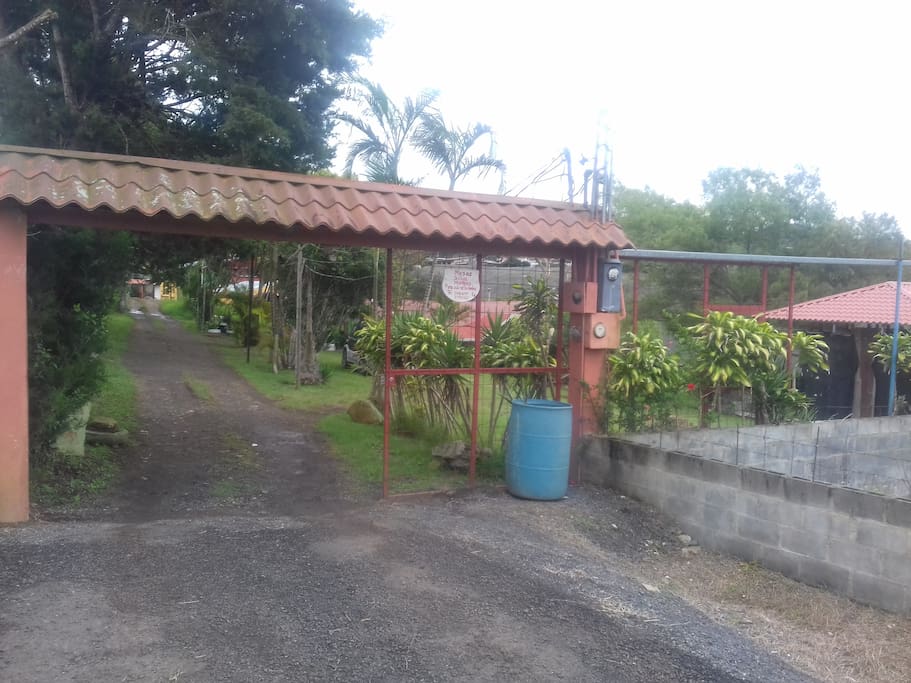 Familiar farm