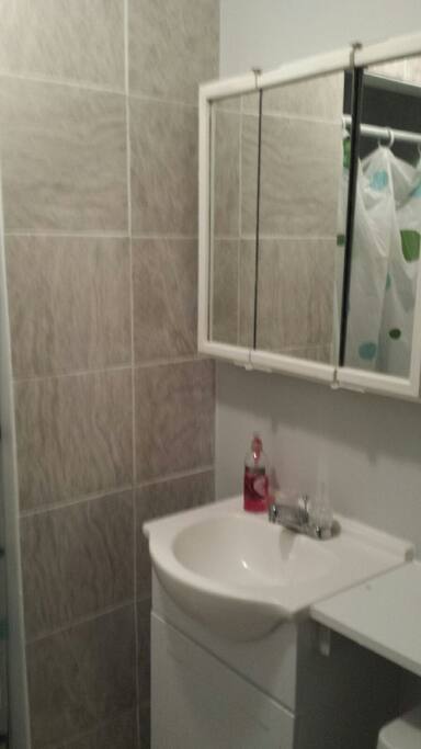 Ceramic Tile Bath