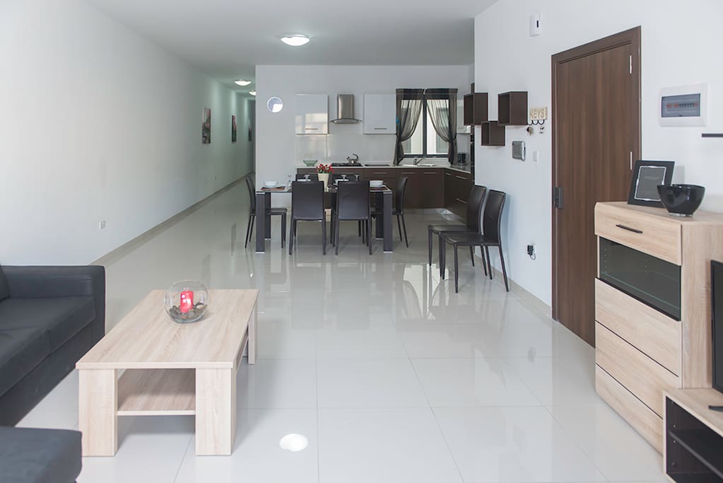 Kitchen-Dining-Living area
