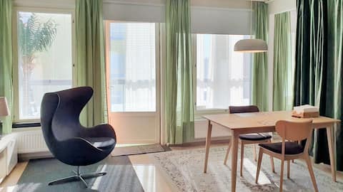 Popular Airbnb listing: Beautiful and bright two-room apartment with sauna in Tikkurilan Suuralue