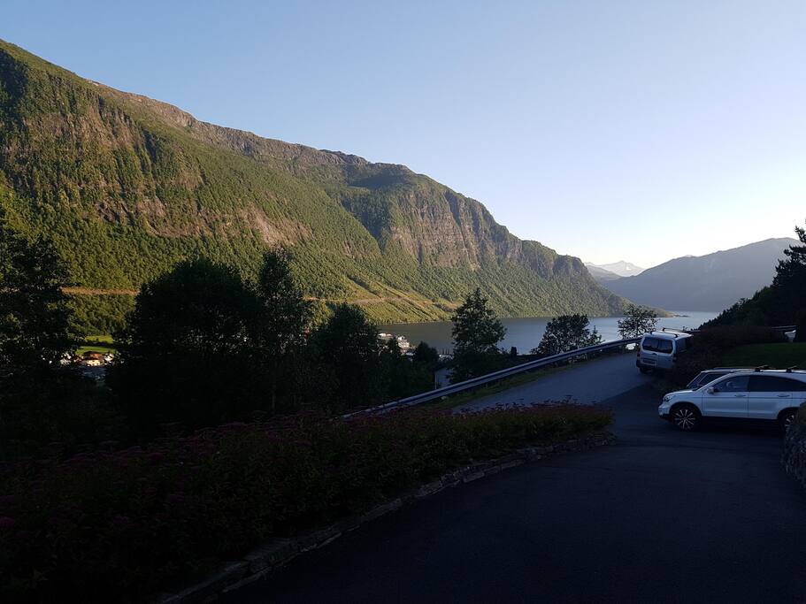 Utsikt mot fjorden