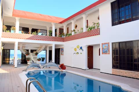 Casa León, Oceanfront