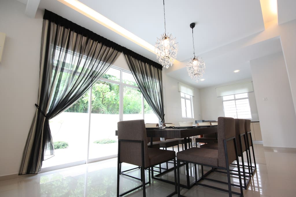 Dining area overlooking patio