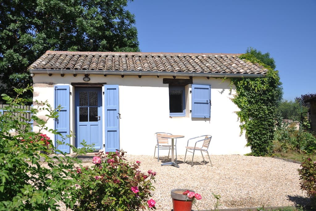 La petite maison
indépendante de la maison principale
