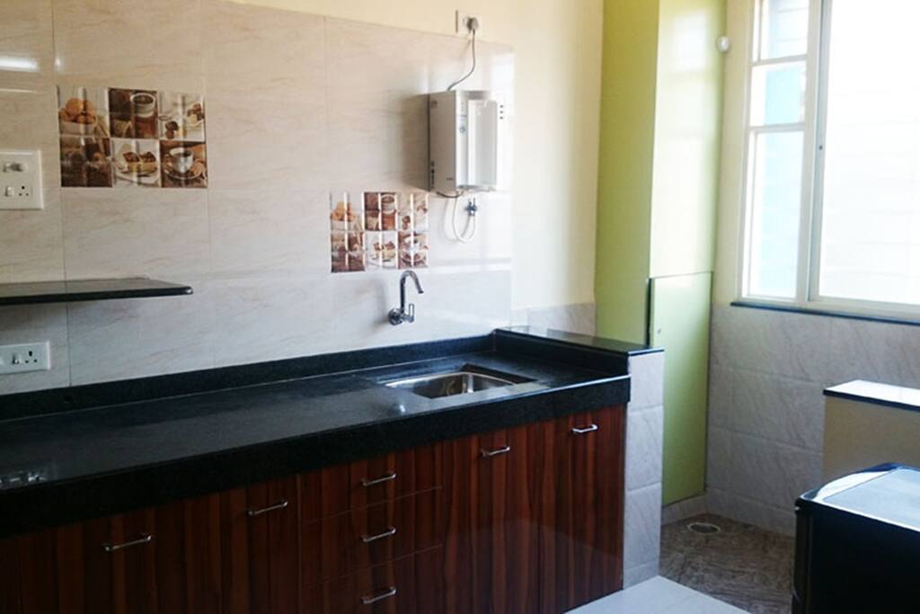 Kitchen & Dry Balcony