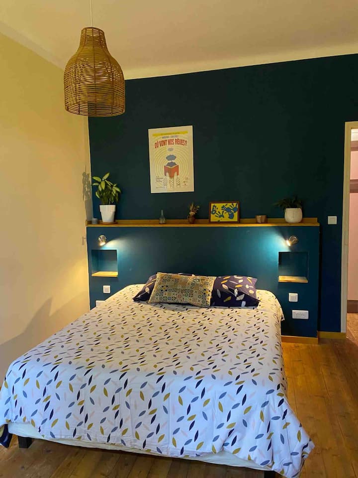 חדר שינה 1, קומה 1 
Lit 160 
WC & Dressing 