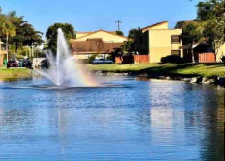 Alluneed Fun, Game Time, & Private Room - Miramar, FL