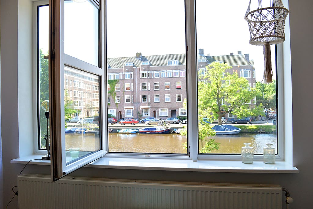 As you can see there is an open view on the water!