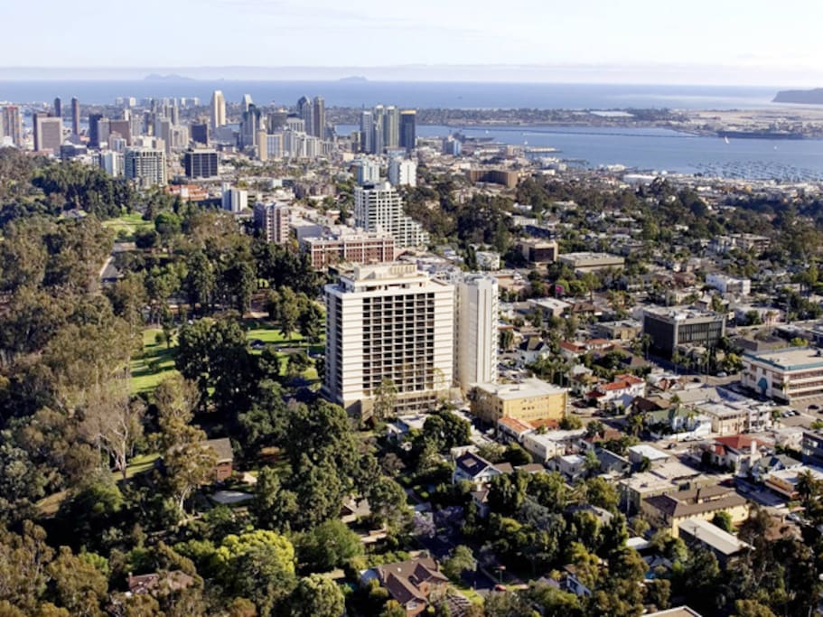 We are minutes from basically any of the major San Diego attractions, Gaslamp, San Diego Zoo, Seaworld, Mission Beach, Coronado Island and Mission Bay.