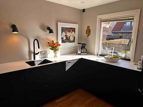 Modern townhouse in Hovås, close to the sea, forest and city!