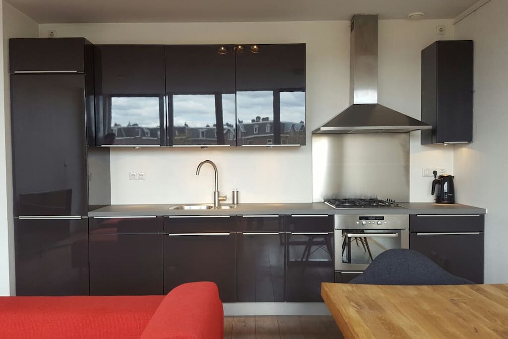 Fully equipped kitchen