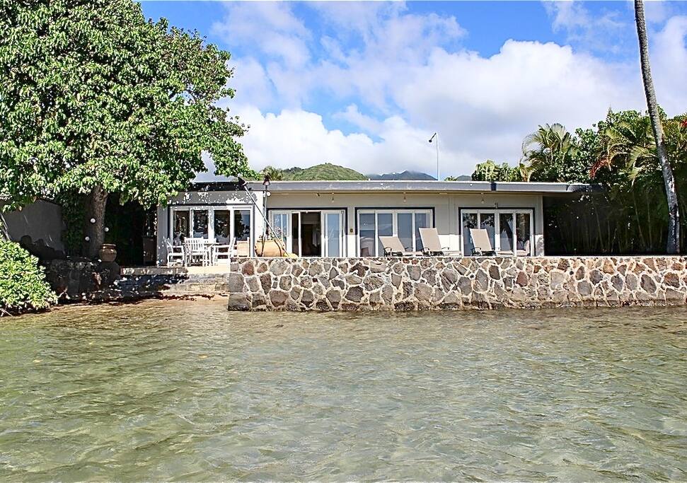 Backyard is the ocean. Sand and safe