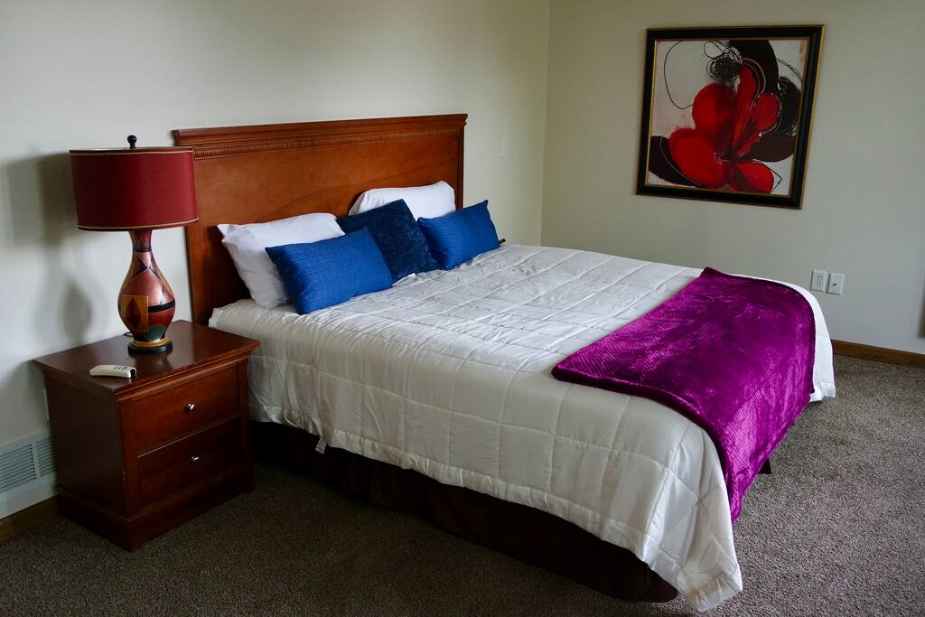 King Bed. Bedroom #1
