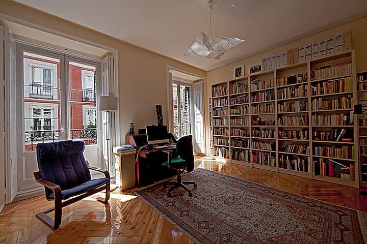 Beautiful flat in the heart of Chueca