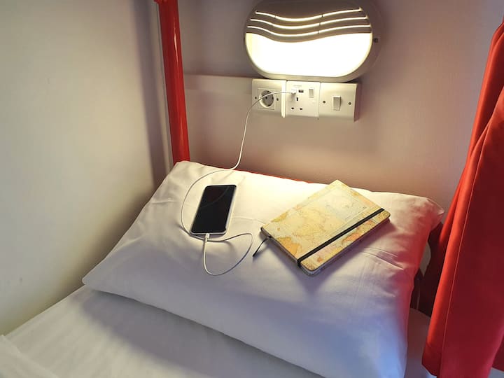 Individual reading lights, international sockets and USBs