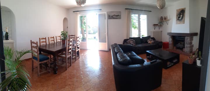 Authentique Maison Basque Avec Grand Jardin - Anglet
