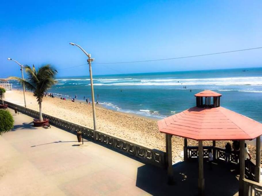 Pacasmayo Beach