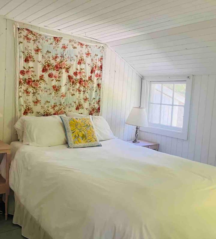 Stodola s manželskou posteľou 