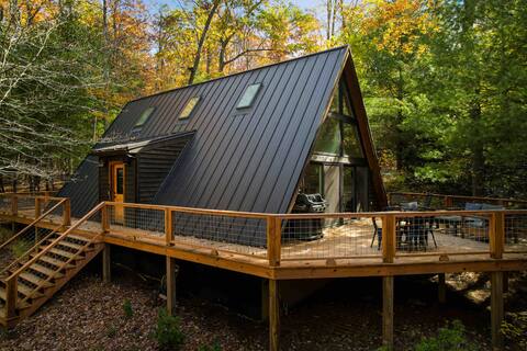 Lost River Blackbird A-Frame Cabin: hot tub + wifi