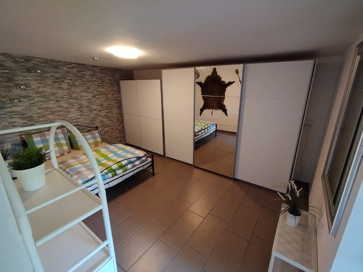 5 chambres et 6 TV avec Netflix gratuit