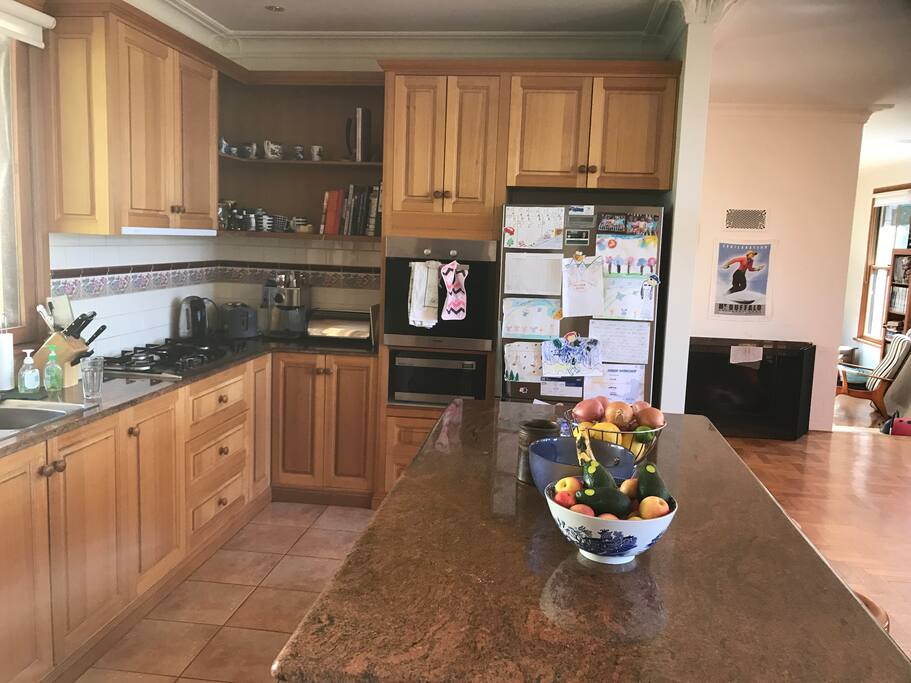 Further view of kitchen