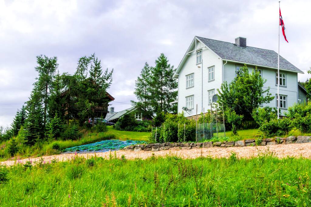 Hovedhuset til Eline og Øyvind