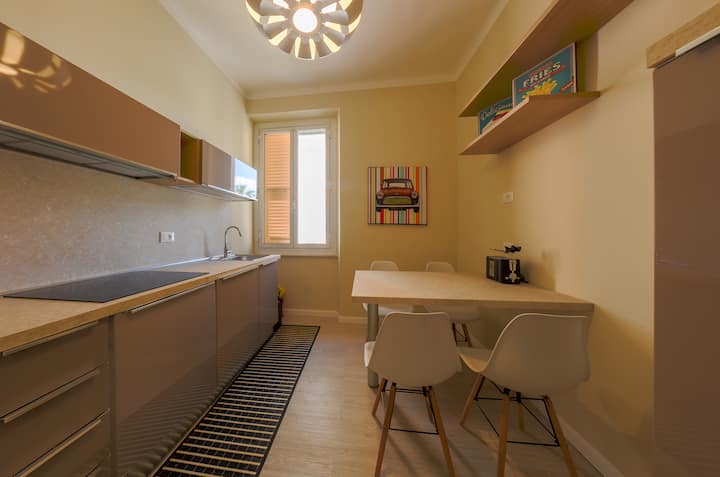 Appartamento 90 Mq Fronte Mare - Pietra Ligure