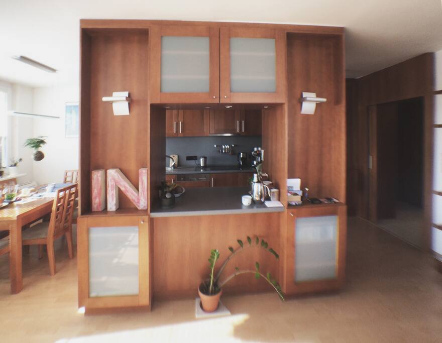 Kitchen block with a "bar" window