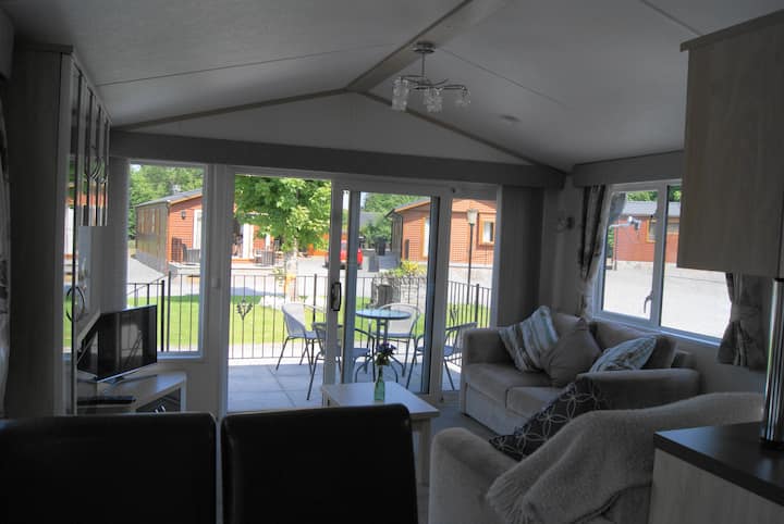 Kernsary Lodge - Auchterarder
