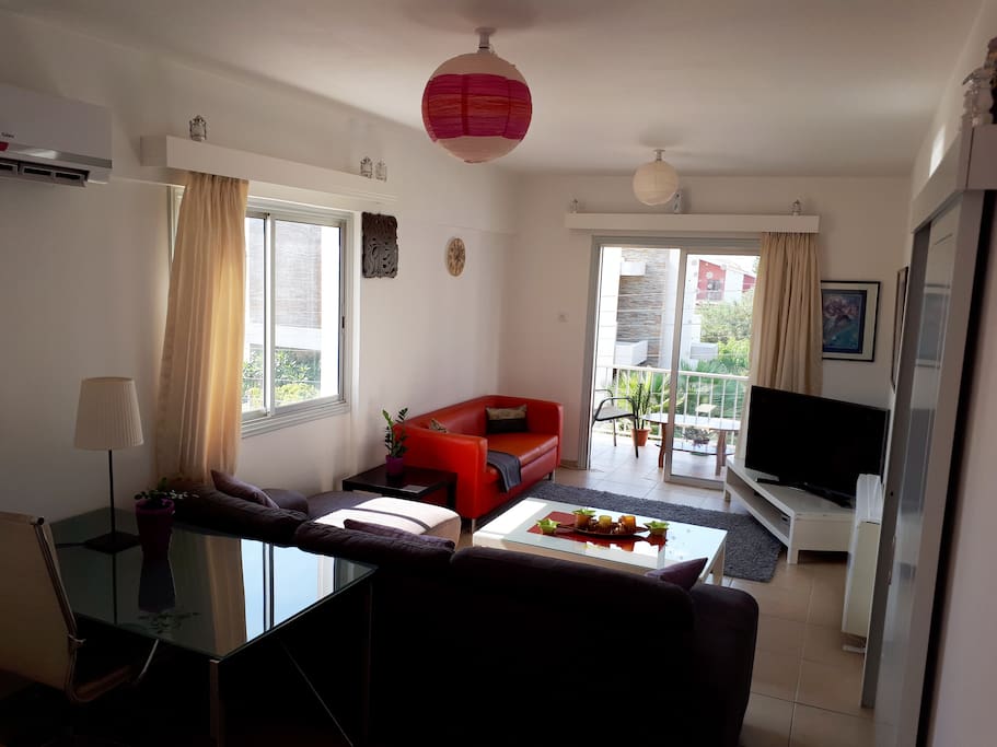 Large Cozy Living Room with Access to the Balcony