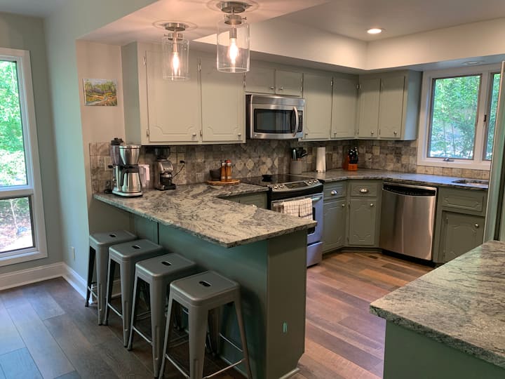 The Glen at Mountain Harbor Resort Condominiums for Rent in Mount Ida , Arkansas, United