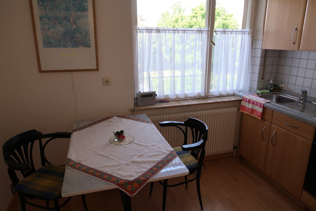 Annuncio Airbnb popolare: Guest room in separate apartment a Bodman Ludwigshafen